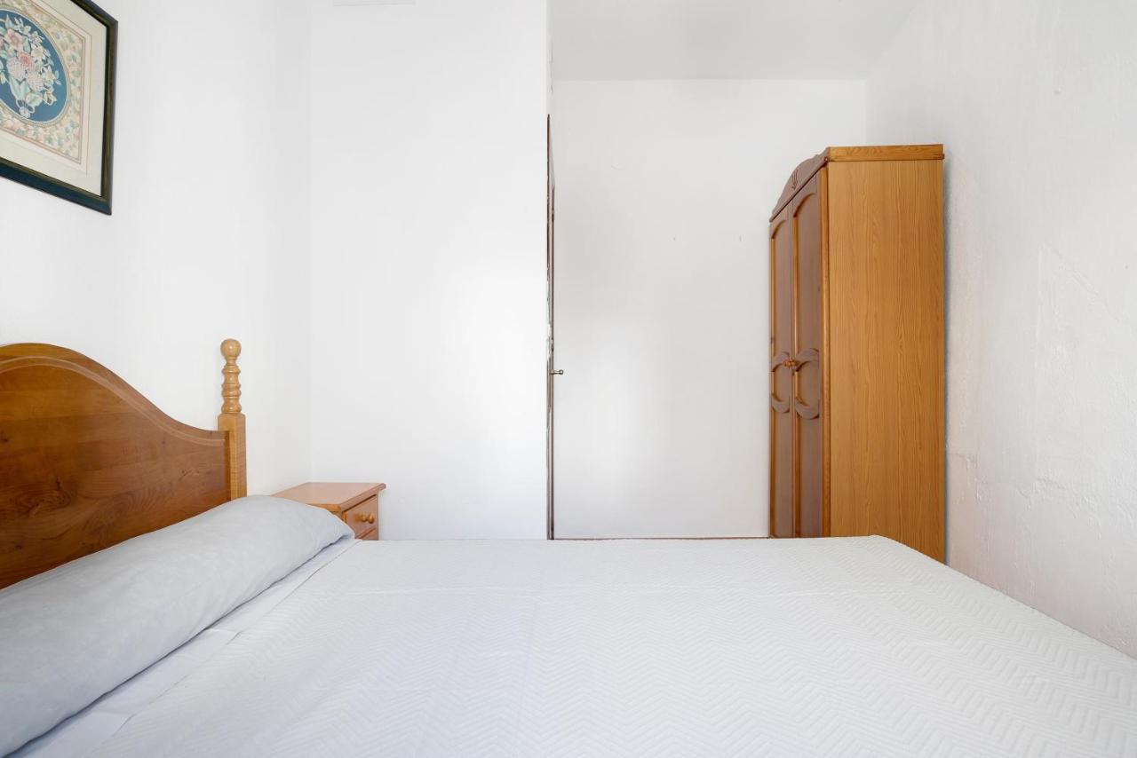 Casa Morales 1 Apartment โกนิล เด ลาฟรอนเตรา ภายนอก รูปภาพ