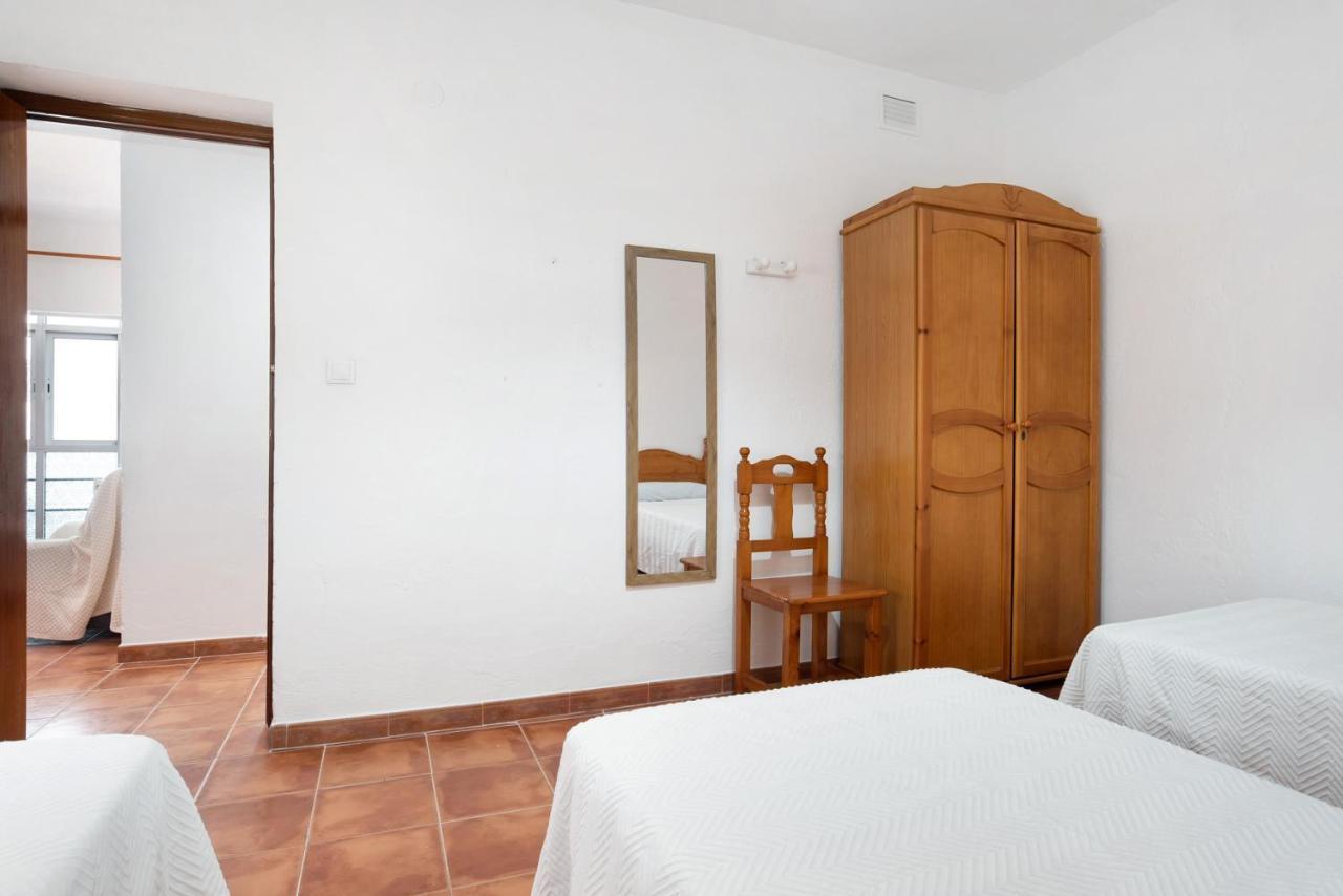 Casa Morales 1 Apartment โกนิล เด ลาฟรอนเตรา ภายนอก รูปภาพ