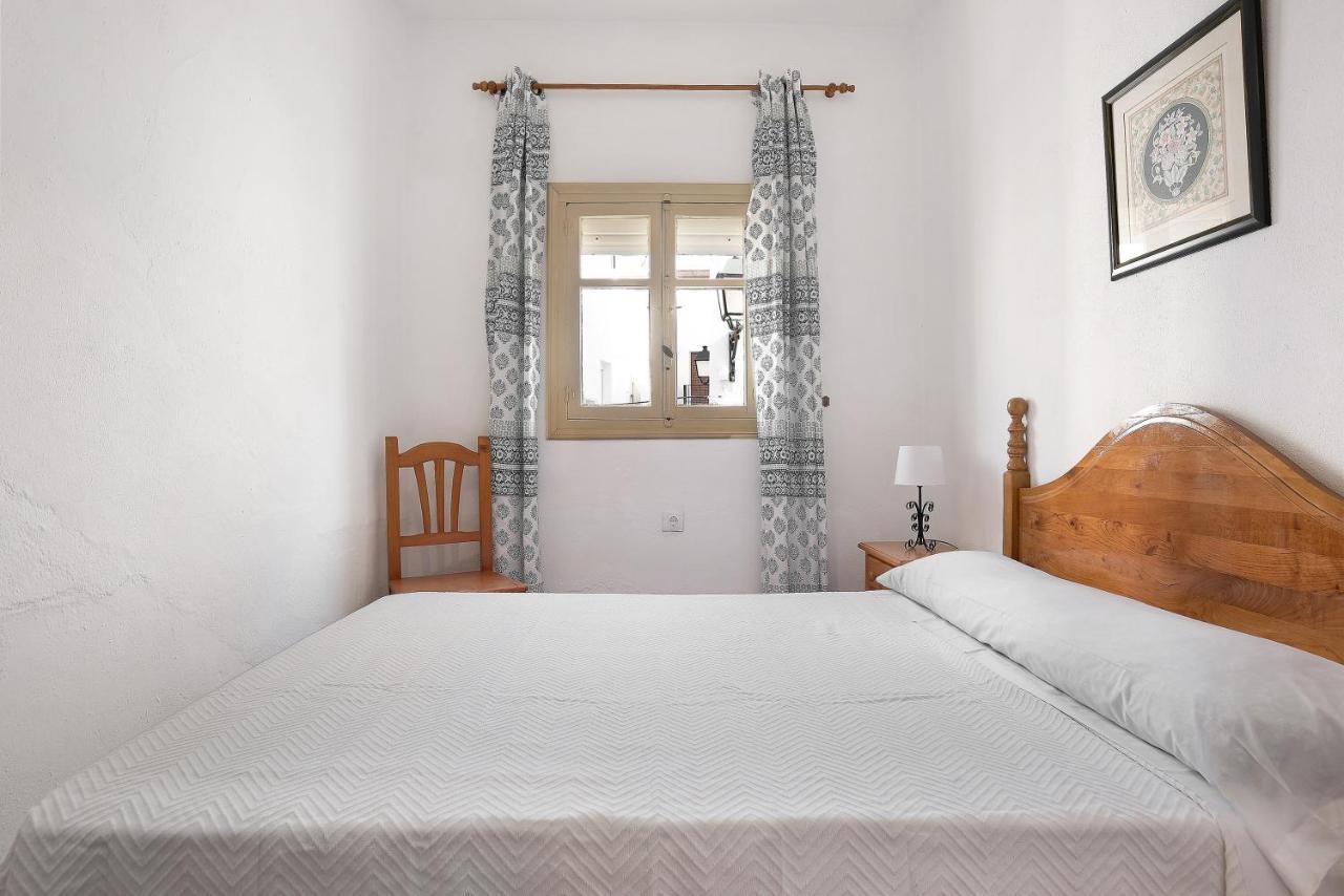 Casa Morales 1 Apartment โกนิล เด ลาฟรอนเตรา ภายนอก รูปภาพ